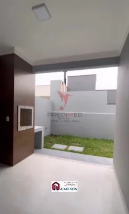 Imagem Casa com 3 Quartos e 2 banheiros à Venda, 116 m² por R$ 749.900