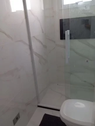 Imagem Triplex com 2 suítes à venda na Guilhermina em Praia Grande1