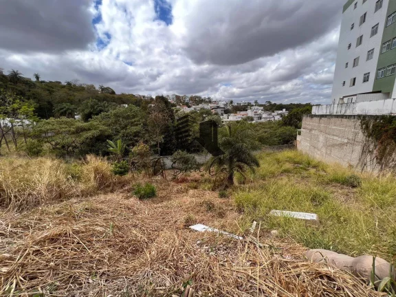 Imagem Lote A Venda, Bairro Cabral - Contagem/MG