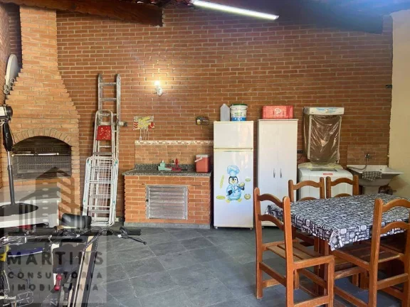 Imagem Ampla casa com piscina próximo a praia do Caiçara - 3 Dormit