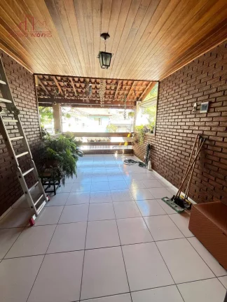 Imagem Casa em Condomínio - 3 Dorms - 2 Vagas