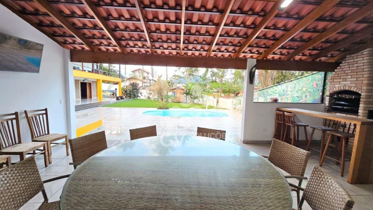 Imagem Casa com 5 quartos à venda, por R$ 2.200.000 - Condomínio Samola - Ubatuba/SP