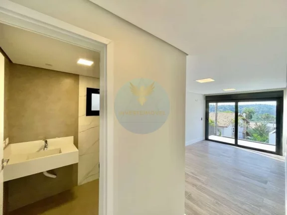 Imagem Casa em Condomínio a Venda no bairro Granja Viana - Cotia, SP