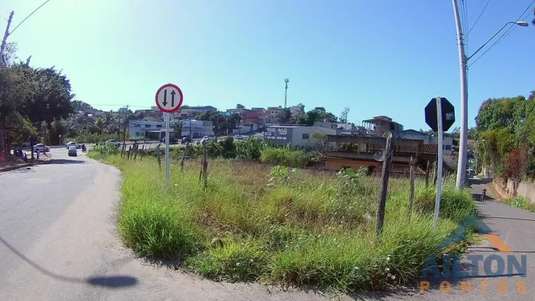 Imagem Terreno Comercial na Rod. Jones dos Santos Neves em São José - Guarapari/ES