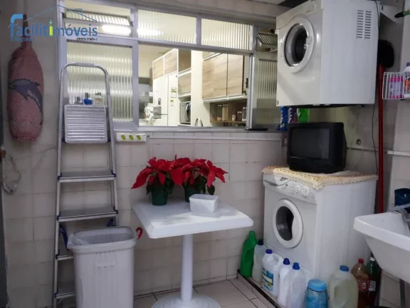 Imagem SOBRADO 3 DORMITÓRIOS COM SUÍTE À VENDA - BAIRRO TABOÃO - SBC
