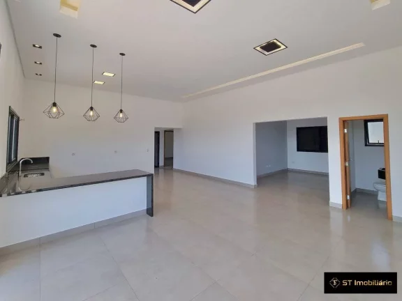 Imagem Chácara com 1.400m² e ótima localização à venda em Atibaia/SP - R$1.250.000
