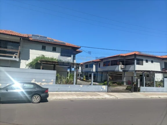 Imagem Sobrado á venda com 3 dormitórios na Stan em Torres/RS