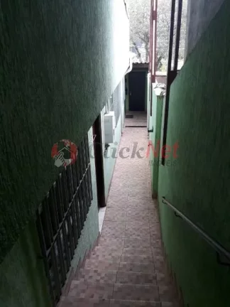 Imagem Casa assobradada para Venda com 3 dormitórios sendo 1 suíte e 2 vagas no bairro Nova Baeta em São Bernardo do Campo