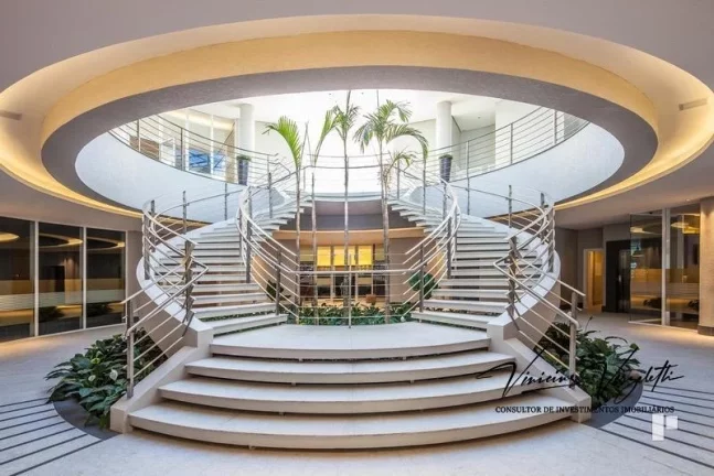 Imagem Apartamento 4 ou + dormitórios para Venda em Itajaí / SC no bairro Praia Brava de Itajaí