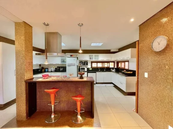 Imagem Fazendinha -5d / 3sts em 2 lotes, SPA, gourmet, vista, garagem 8 vagas!