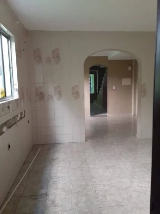 Imagem Casa para venda com 2 Dormitórios, 2 Banheiros e 2 Vagas de Garagem!