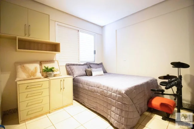 Imagem Apartamento para Venda em Goiânia, SETOR BUENO, 3 dormitórios, 3 suítes, 4 banheiros, 2 vagas