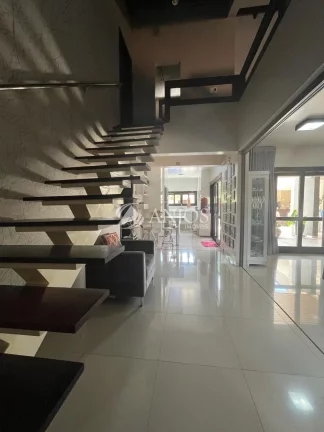 Imagem CASA Á VENDA, ALTO PADRÃO, PARA FINS COMERCIAIS, SETOR COMERCIAL, SINOP - MT