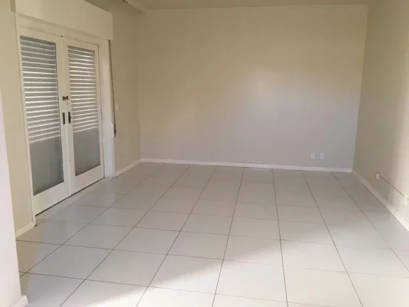Imagem Excelente Casa Residencial/ Comercial de 2 pavimentos 306m² em São Leopoldo