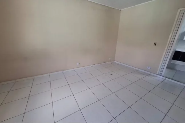 Imagem Casa para locação com 2 dormitórios, 2 banheiros e quintal por R$1.300,00 - Vila Guedes - SP