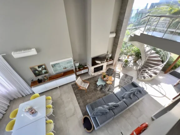 Imagem Casa em Condominio 4 Dormitórios - Bairro --