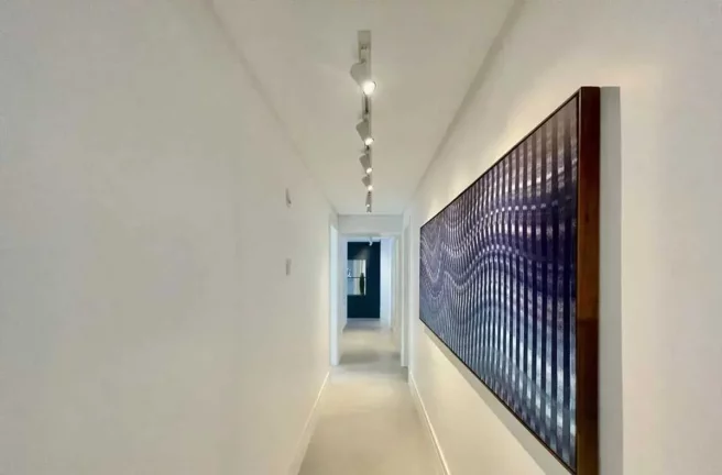 Imagem Apartamento frente mar mobiliado com 5 suítes e 4 vagas de garagem em Balneário Camboriú