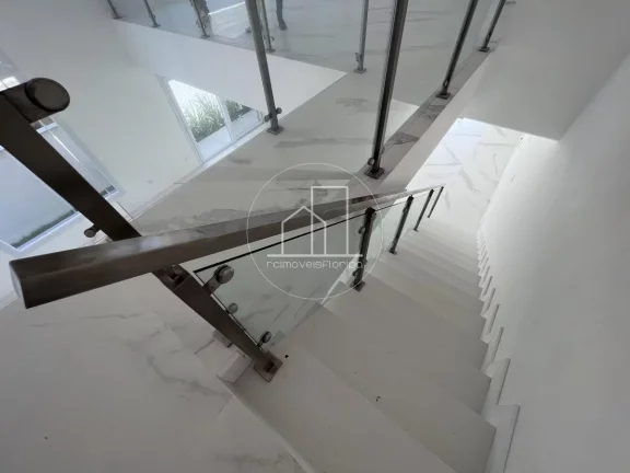 Imagem Casa Alto Padrão para Venda em Florianópolis / SC no bairro Ingleses do Rio Vermelho