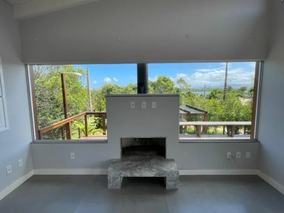 Imagem Casa com 2 Quartos à Venda, 110 m² em Imbituba - Imbituba