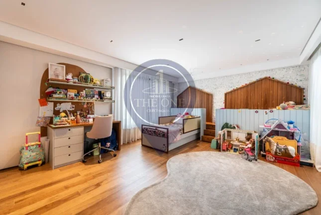 Imagem Luxuosa mansão de 4 quartos, 4 suítes e 8 salas no Alto de Pinheiros, São Paulo-SP - Imperdível!