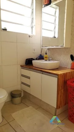 Imagem Linda casa com 260 metros, a poucos minutos da estação do metro São Joaquim com excelente CUSTO X BENEFICIO !!!