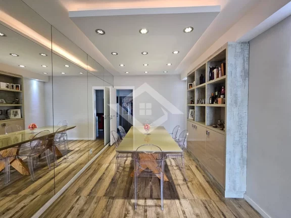 Imagem Apartamento de Alto Padrão no MAJESTIC: 4 Suítes e Vista Exclusiva