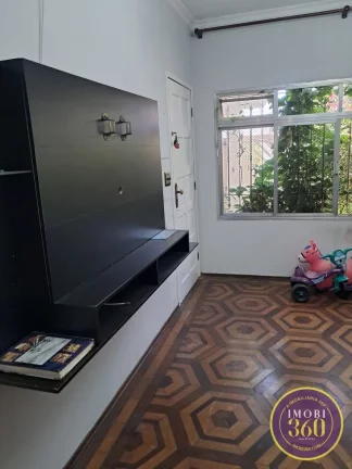 Imagem Casa com 04 dormitórios e com 02 vagas de garagem na Vila Mafra