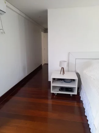 Imagem Casa de condomínio com 5 quartos, 750m2, à venda em Salvador, Alphaville I