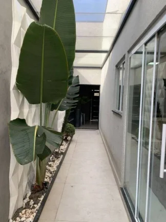 Imagem Casa 3 dormitórios com fachada moderna 2 vagas de garagem