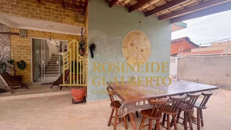 Imagem CASA ASSOBRADADA À VENDA 3 SUÍTES 50 METROS ATÉ A PRAIA DAS PALMEIRAS