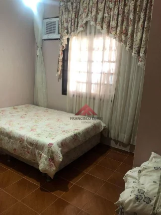 Imagem Casa com 6 dormitórios à venda por R$ 450.000,00 - Fonseca - Niterói/RJ