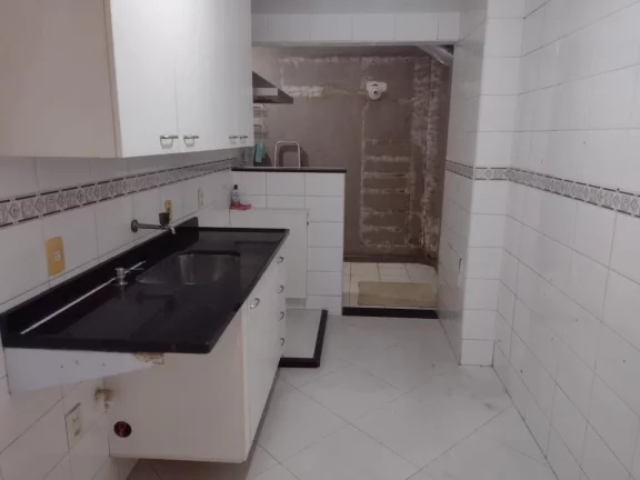 Imagem Casa Duplex para Venda em Rio de Janeiro, Anil, 3 dormitórios, 1 suíte, 4 banheiros, 1 vaga