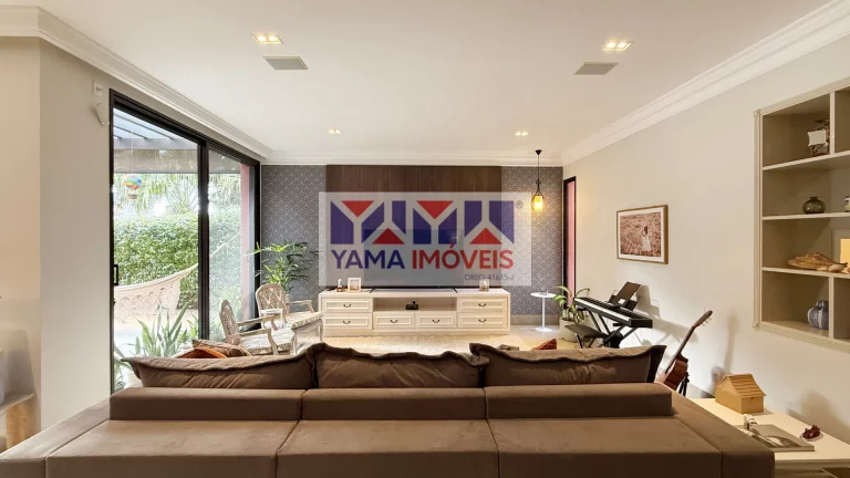 Imagem Casa de Alto Padrão no Alphaville I - 252 m²