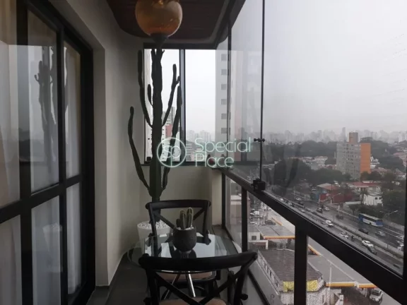 Imagem Apartamento em Moema, em rua arborizada, fáciç acesso as principais avenidas, shopping, aeroporto ...