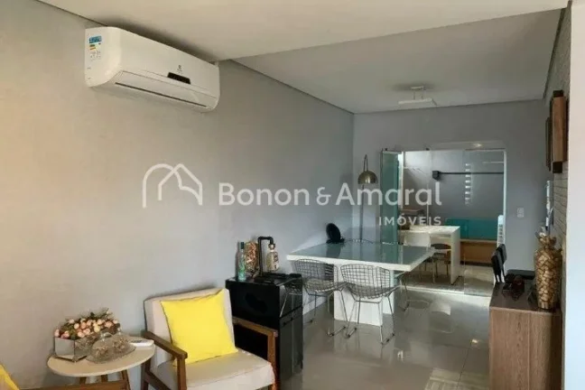 Imagem Excelente sobrado projetado para oferecer conforto, funcionalidade e um alto padrão de acabamento. ...