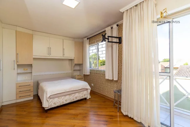 Imagem Sobrado SEMIMOBILIADO com 2 quartos + ático à venda, 108 m² por R$ 499.000 - Xaxim - Curitiba/PR