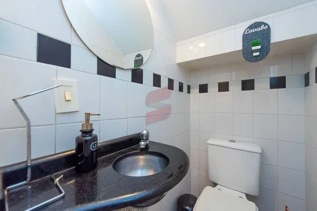 Imagem SOBRADO TRIPLEX com 3 dormitórios à venda por R$ 731.000,00 no bairro Boqueirão - CURITIBA / PR