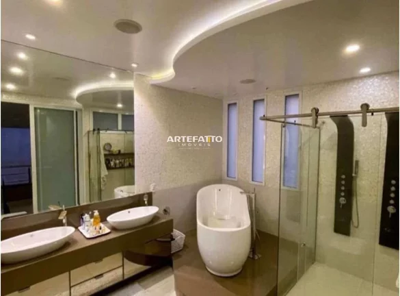 Imagem Casa à venda, com 3 quartos, 1028m2