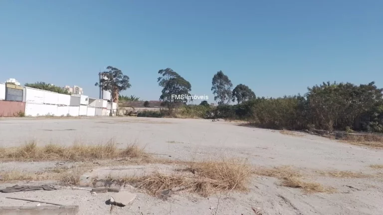 Imagem Terreno com 8945m2 em Santo André/SP