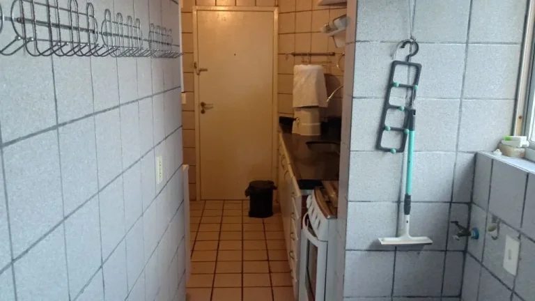 Imagem Apartamento de 80m² à venda, com 3 quartos (1 suíte), localizado nas Graças, Recife - Pernambuco.