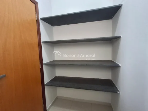 Imagem Ótima oportunidade com um preço imperdível!!

Esta casa está localizada em um condomínio fechad...