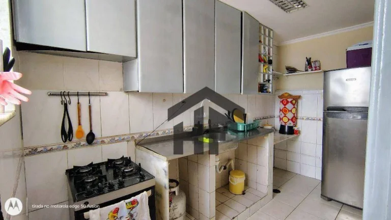 Imagem Casa de 284m² à venda, com 5 quartos (2 suítes), localizada no Cordeiro, Recife - Pernambuco.