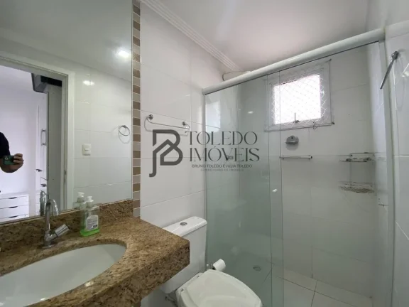 Imagem Apartamento com 3 dormitórios à venda, 103 m² por R$ 780.000,00