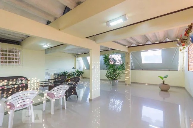 Imagem CASA TRIPLEX EM CONDOMÍNIO TAQUARA ACEITA FINANCIAMENTO BANCÁRIO