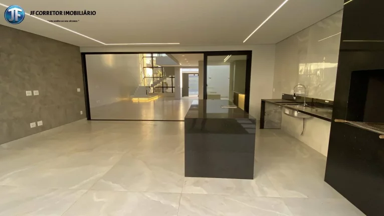 Imagem Casa com 3 Quartos à Venda, 320 m² em Cariru - Ipatinga