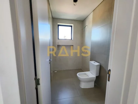 Imagem Lindo Sobrado Geminado Novo em ótimo local no bairro Saguaçu, perto do Colégio Católica Machado ...