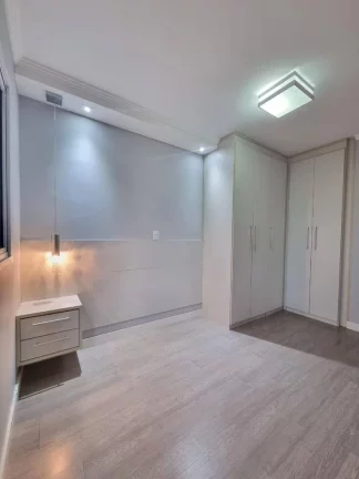 Imagem Apartamento com 2 dormitórios à venda, 55 m² por R$ 325.000 - Vila Floresta - Santo André/SP