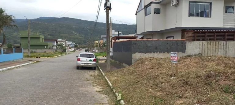 Imagem Terreno à venda no Bairro Ambrósio em Garopaba-SC - Escritura Pública!