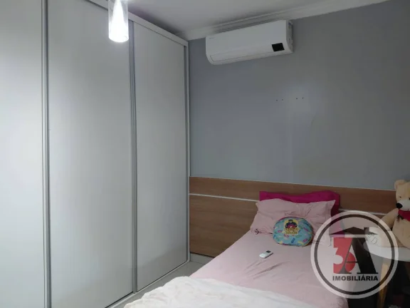 Imagem Excelente Casa no Bairro Igarapé, Rua Vaticano