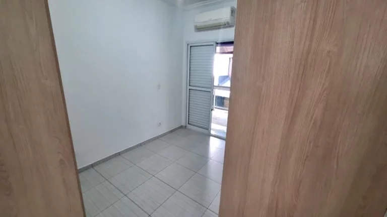 Imagem Sobrado com piscina, próximo ao Metrô Penha
